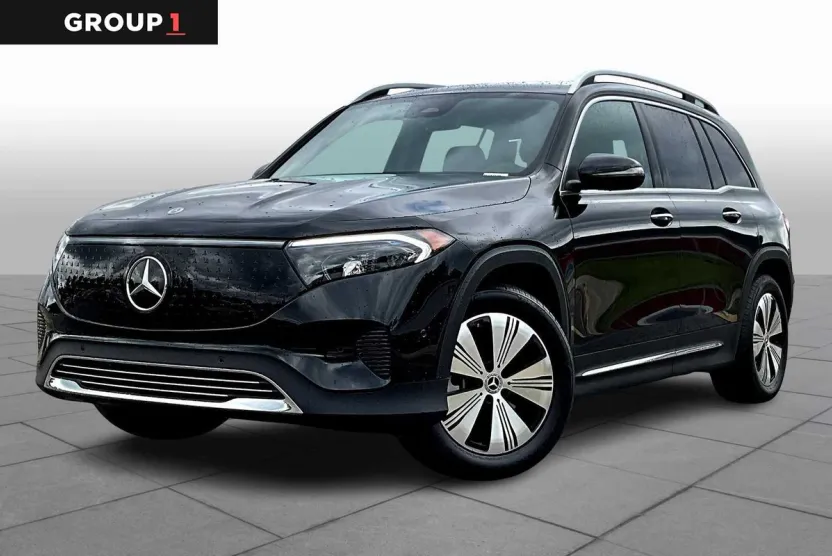 2024 Mercedes Benz EQB 300 4MATIC photo 1