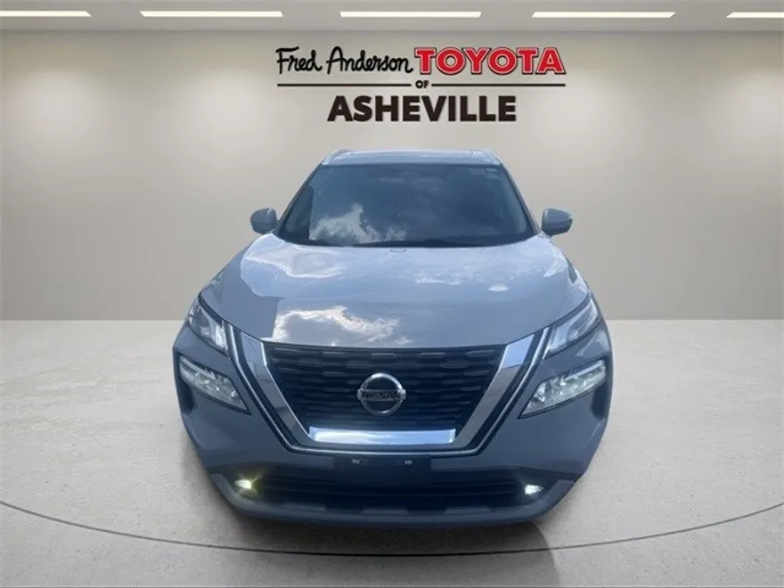 2021 Nissan Rogue SL photo 1