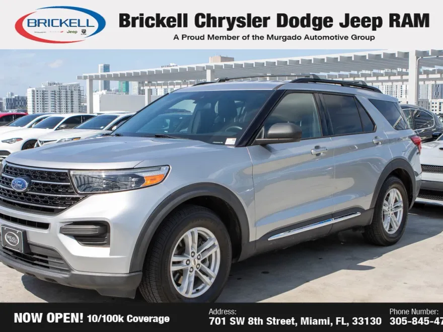 2020 Ford Explorer XLT photo 1