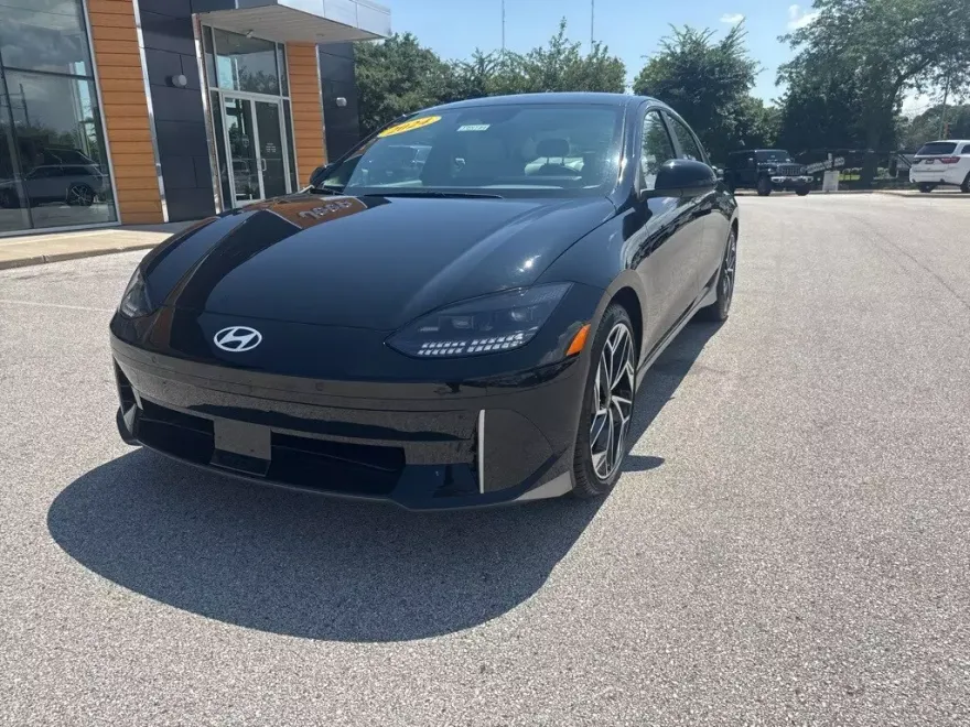 2024 Hyundai Ioniq 6 SEL photo 1