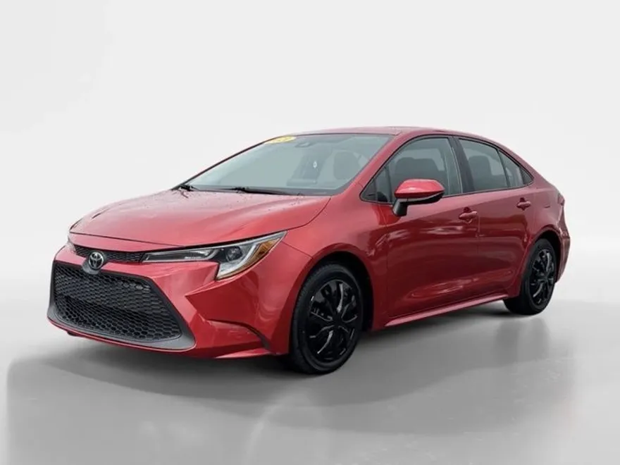 2015 Toyota Corolla LE Plus photo 1
