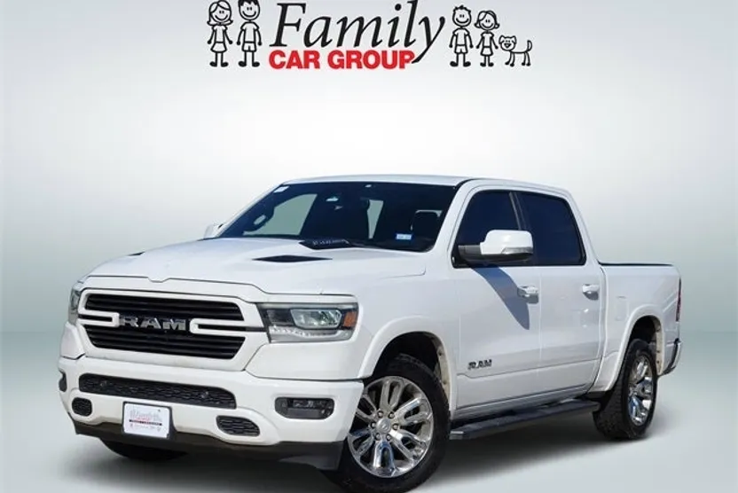 2022 Ram 1500 Laramie photo 1