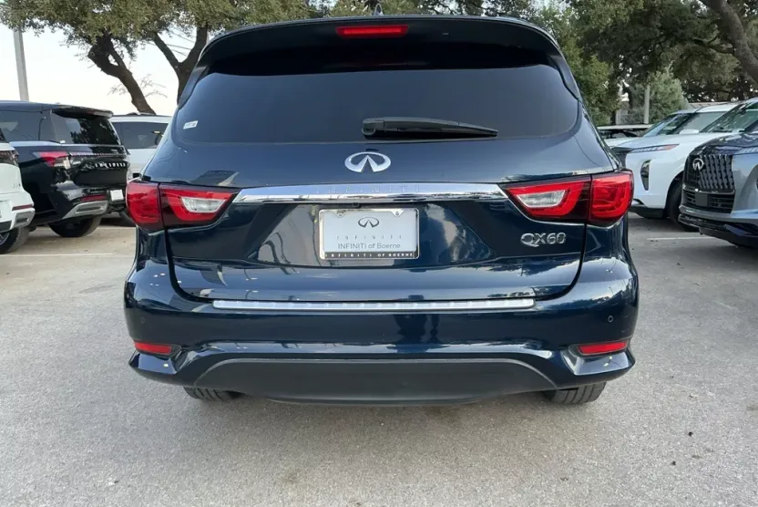 2016 Infiniti QX60 Base photo 1