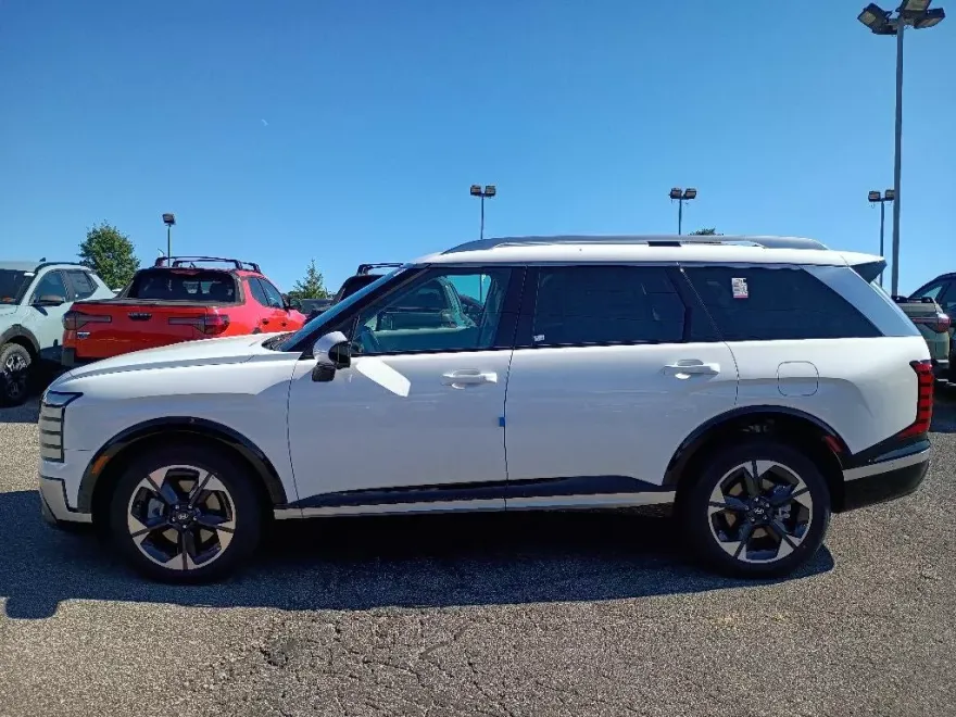 2026 Hyundai Palisade Limited photo 1
