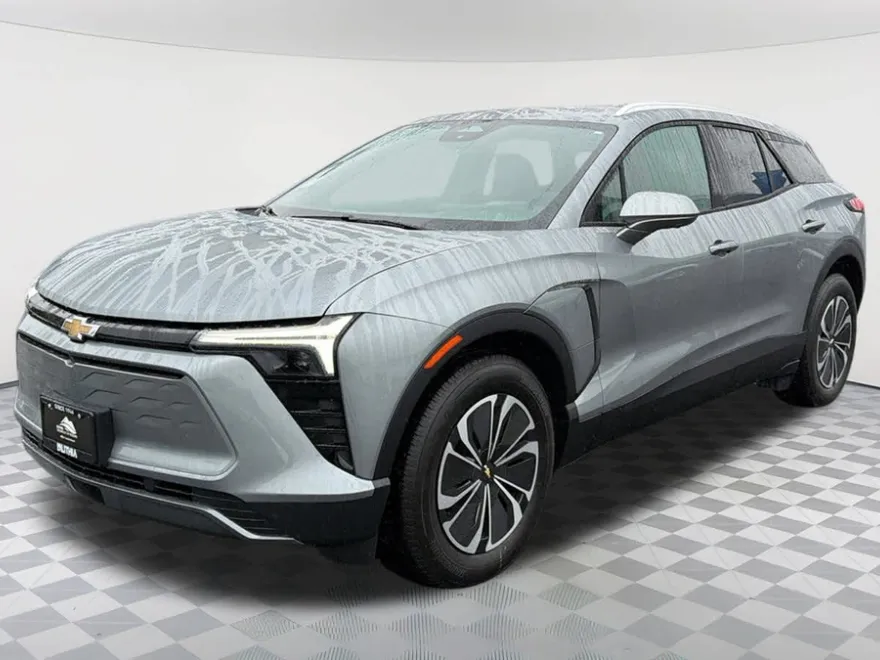 2026 Chevrolet Blazer EV photo 1