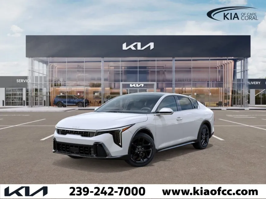 2025 Kia K4 GT-Line Turbo photo 1