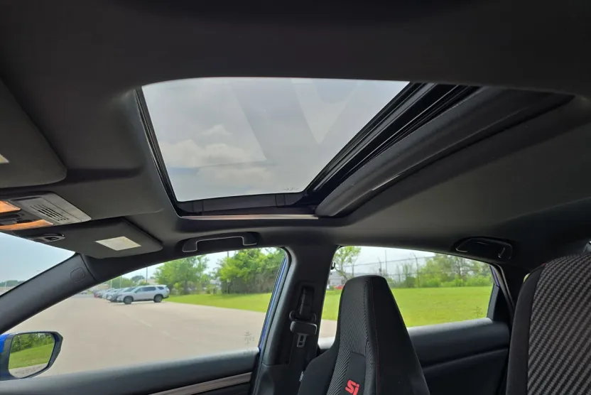 2018 Honda Civic Si photo 1