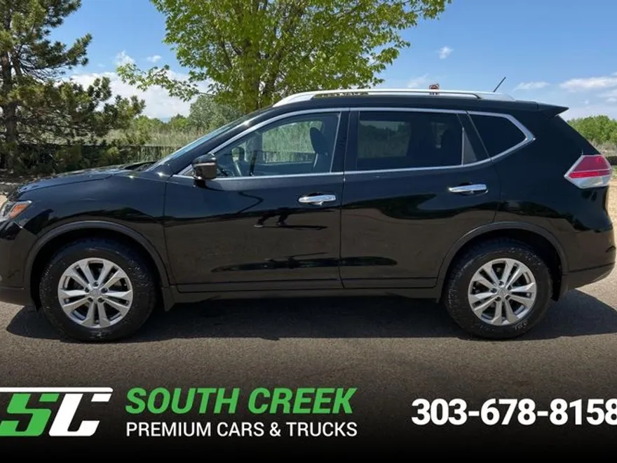 2015 Nissan Rogue SL photo 1