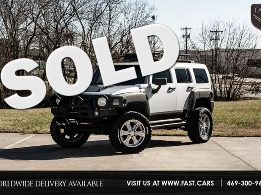 2009 Hummer H3 Alpha Adventure photo 1
