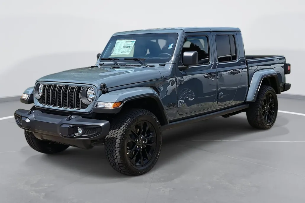 2025 Jeep Gladiator Sport photo 1