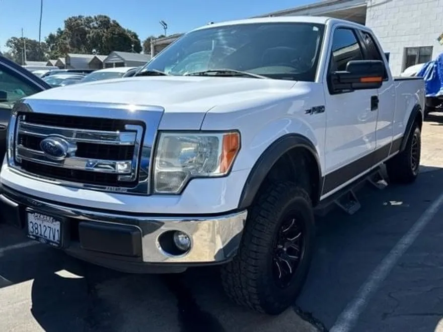 2014 Ford F-150 XLT photo 1