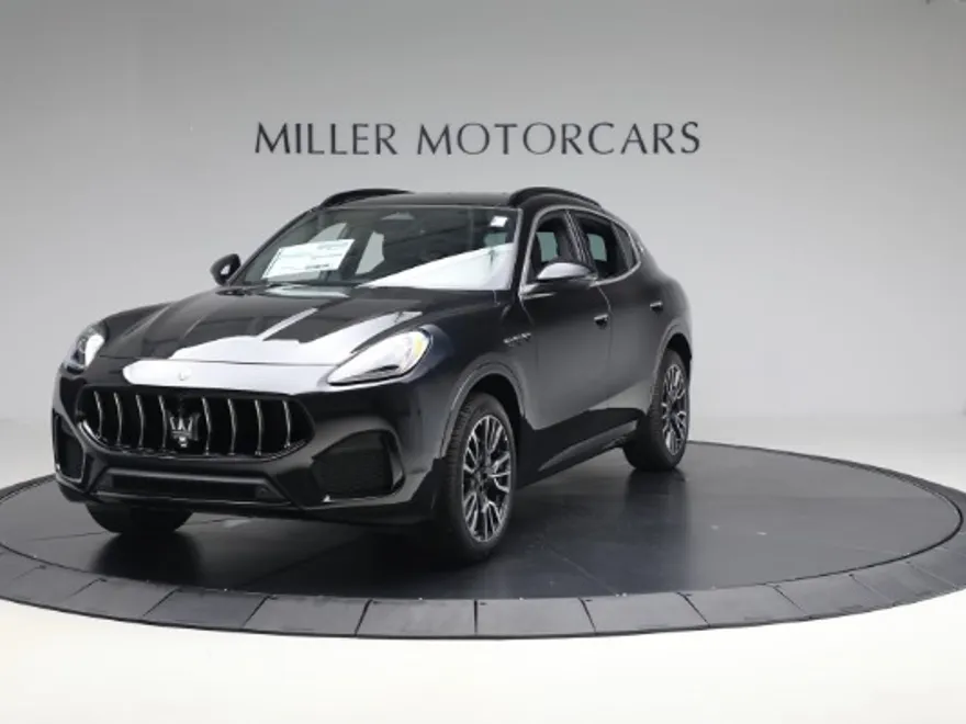 2022 Maserati Levante Base GT photo 1