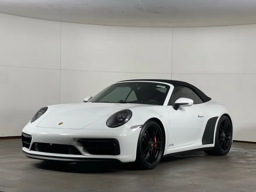 2023 Porsche 911 GTS photo 1