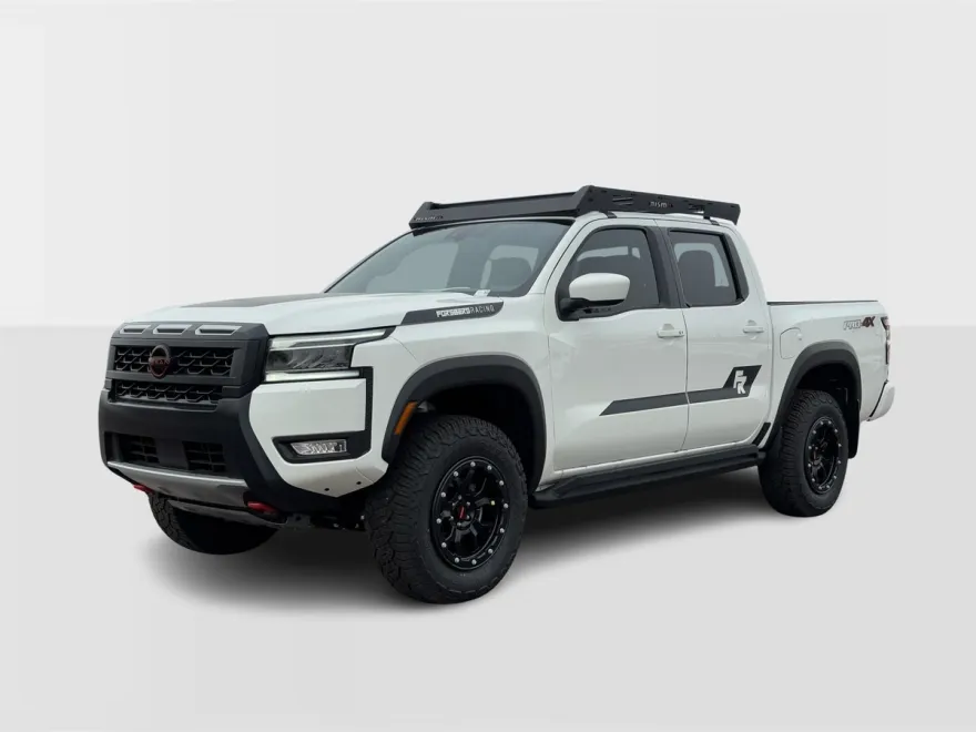 2025 Nissan Frontier PRO-4X photo 1