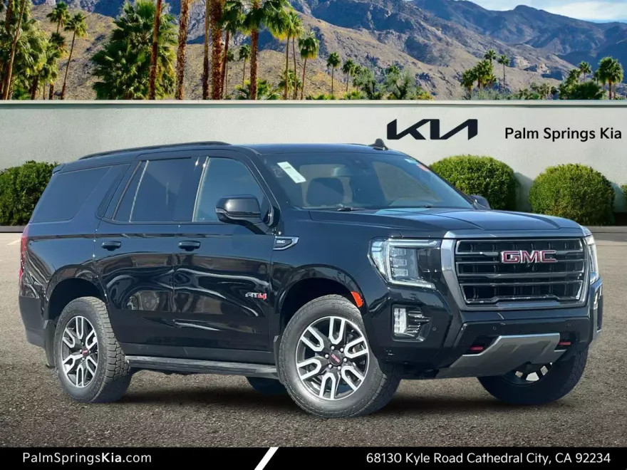 2021 Gmc Yukon AT4 photo 1