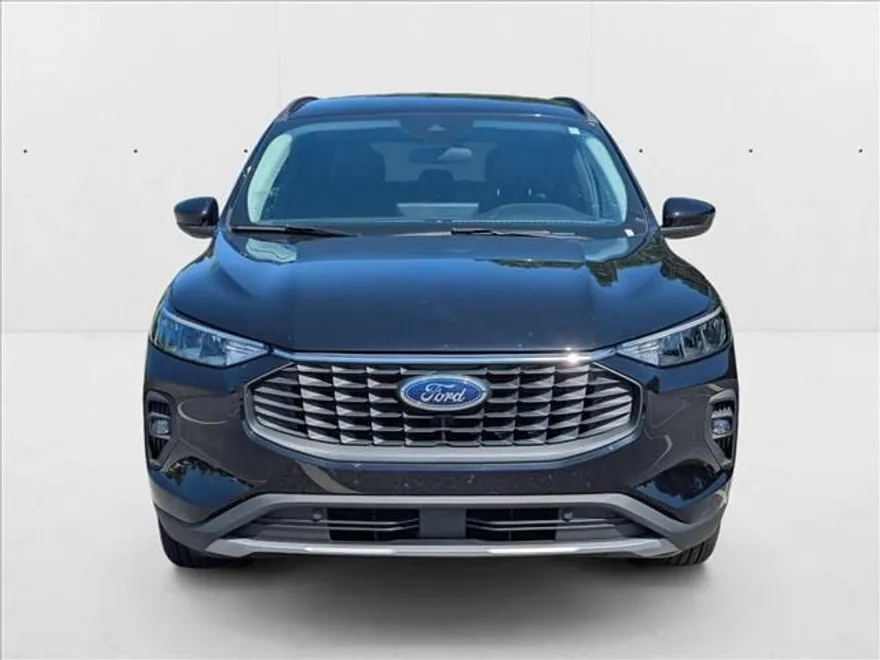 2023 Ford Escape Sport photo 1