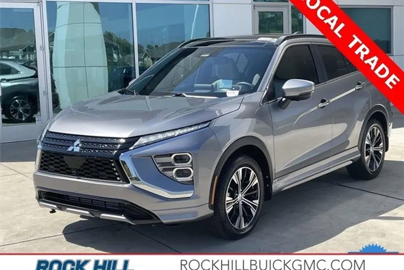 2022 Mitsubishi Eclipse Cross SEL photo 1