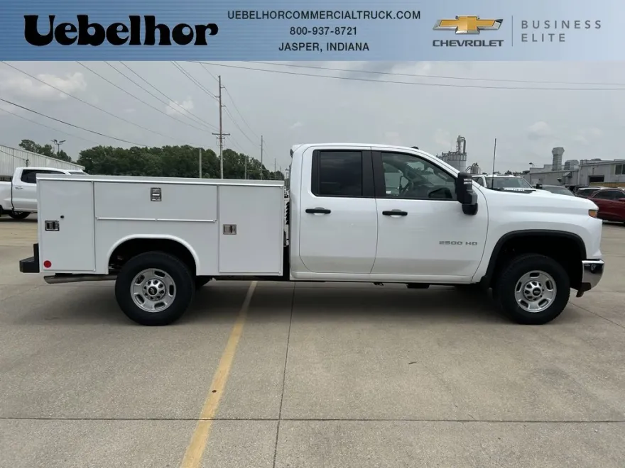 2025 Chevrolet Silverado 2500HD photo 1