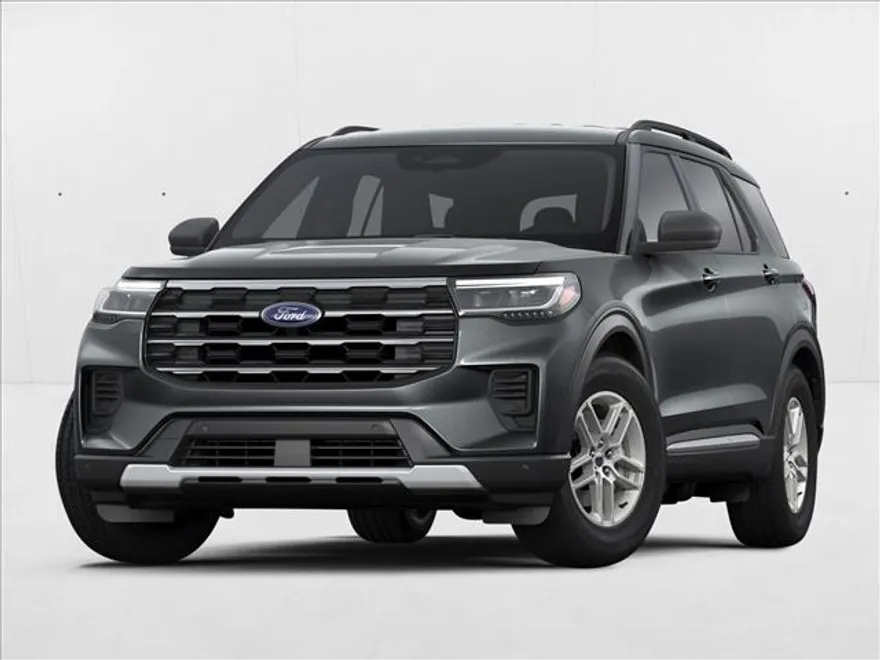 2025 Ford Explorer photo 1