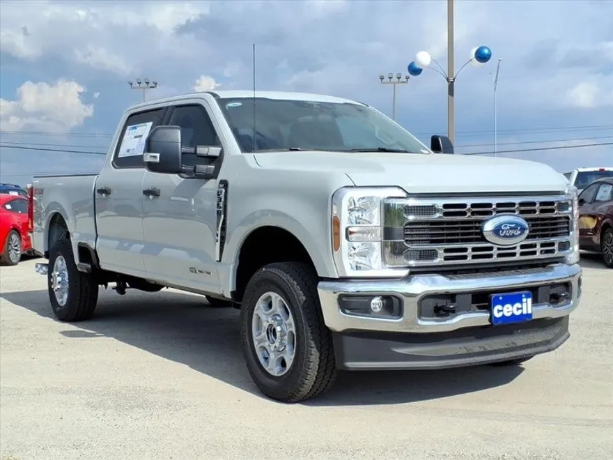 2026 Ford F-350 photo 1