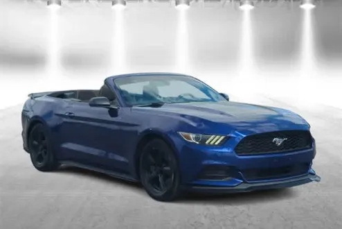 2016 Ford Mustang V6 Convertible photo 2