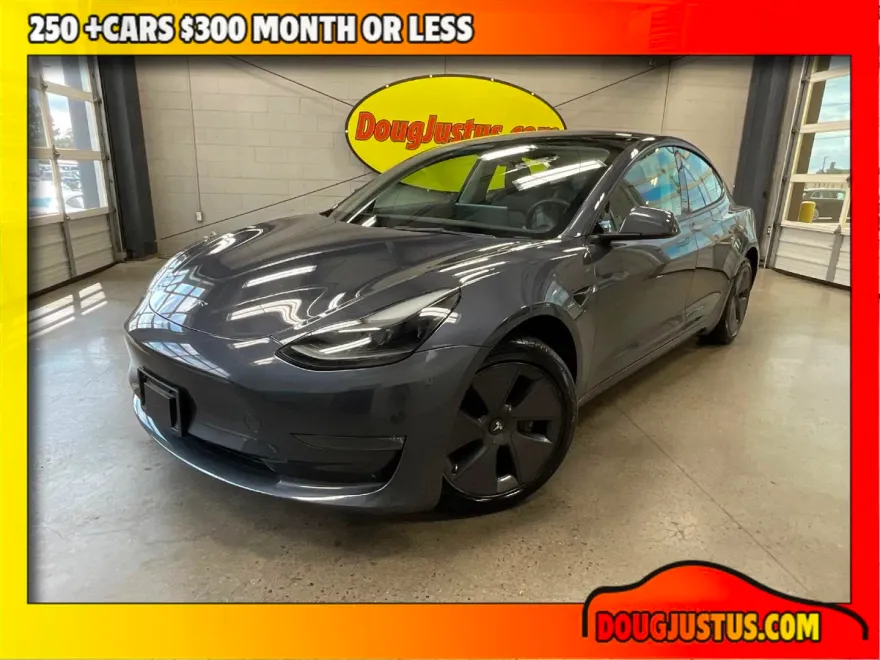 2023 Tesla Model 3 Long Range photo 1