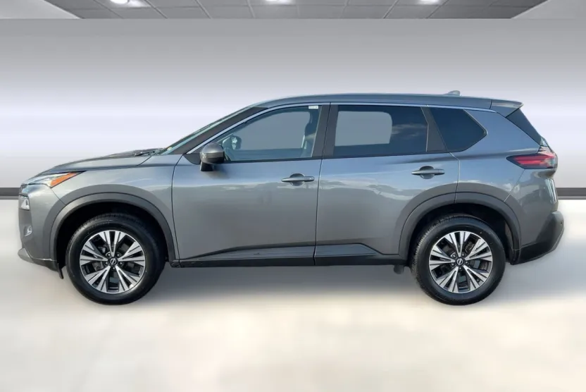 2023 Nissan Rogue SV photo 1