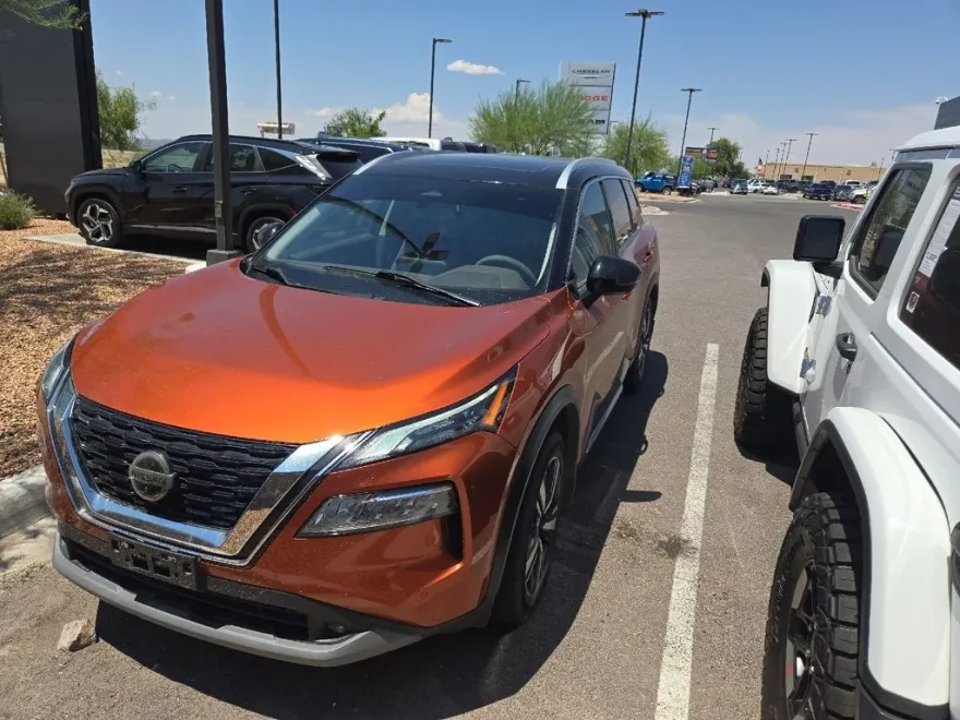 2021 Nissan Rogue SL photo 1