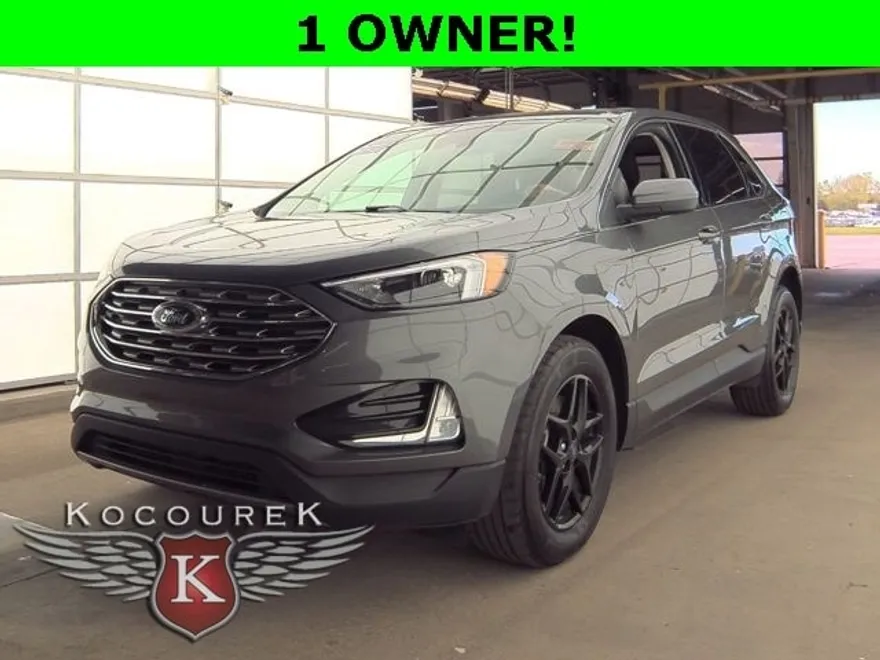 2022 Ford Edge SEL photo 1