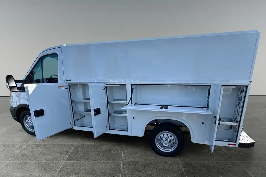 2025 Ford Transit photo 1