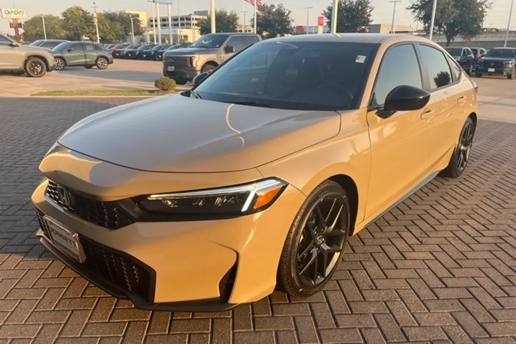 2025 Honda Civic Sport photo 1