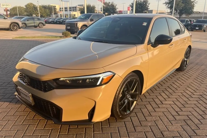 2025 Honda Civic Sport photo 1