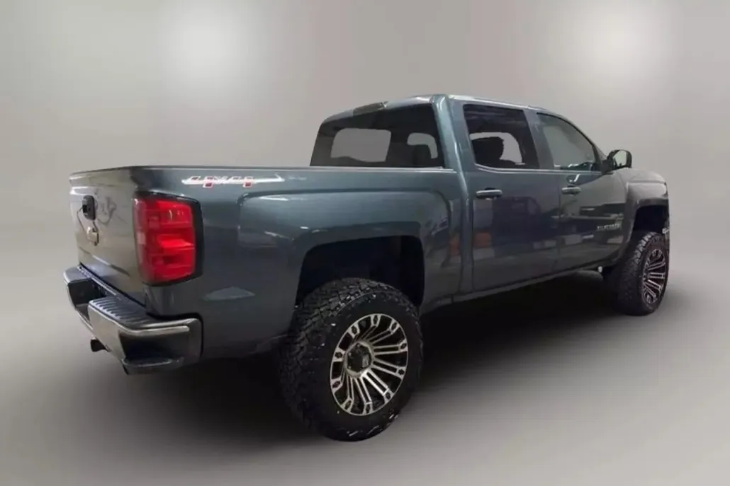 2014 Chevrolet Silverado 1500 LT photo 1