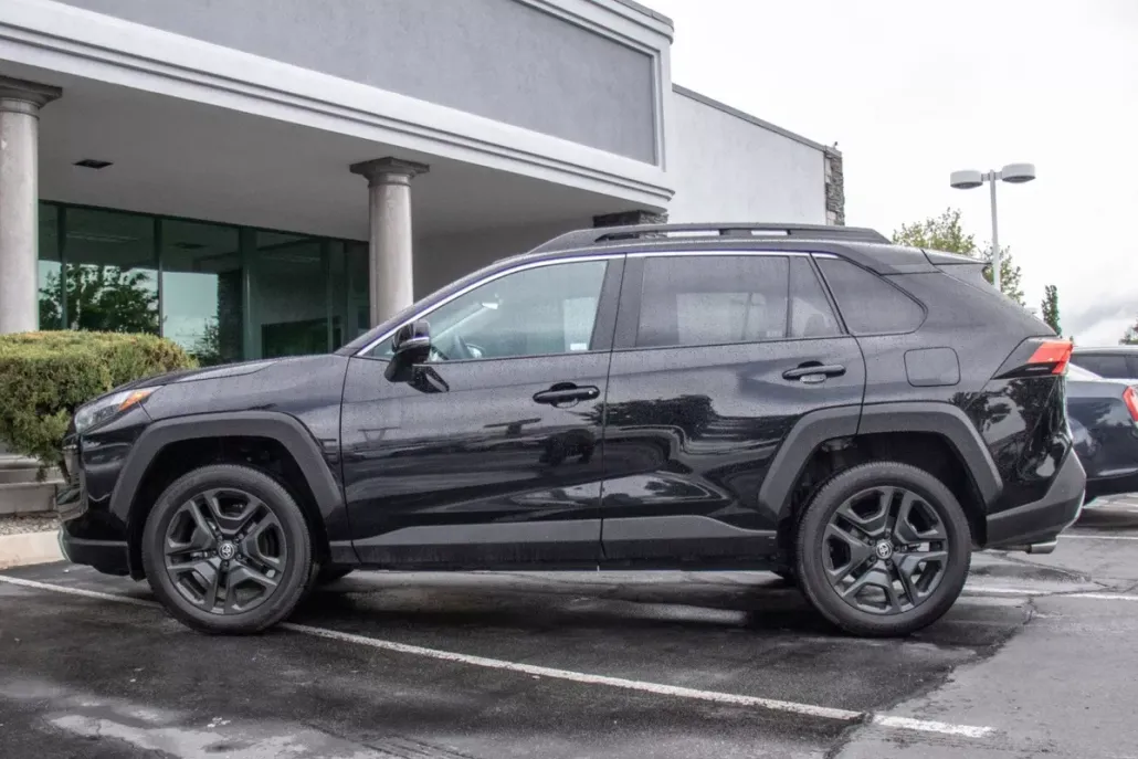 2024 Toyota RAV4 Adventure photo 1