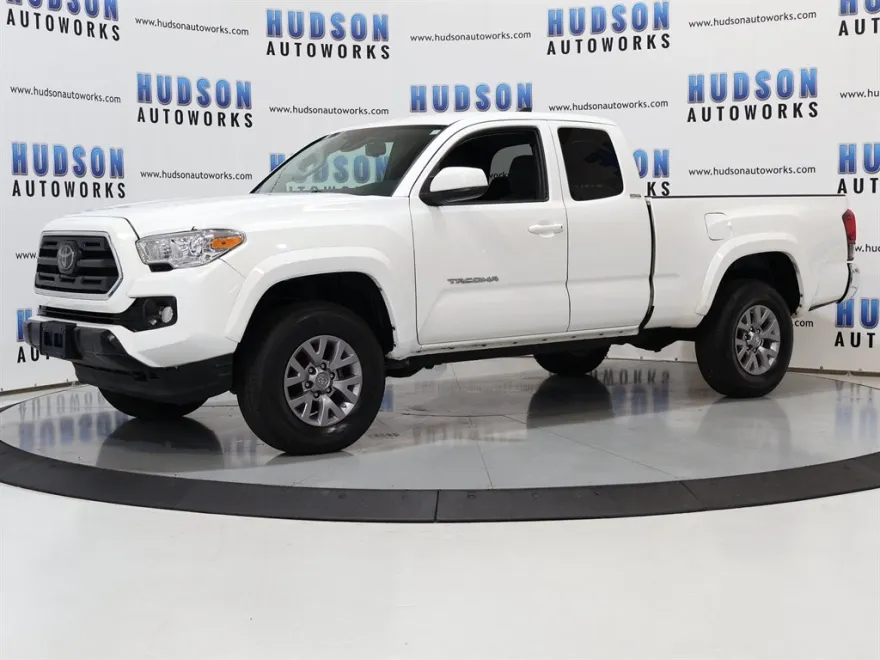 2018 Toyota Tacoma SR5 Access Cab V6 4x4 photo 1