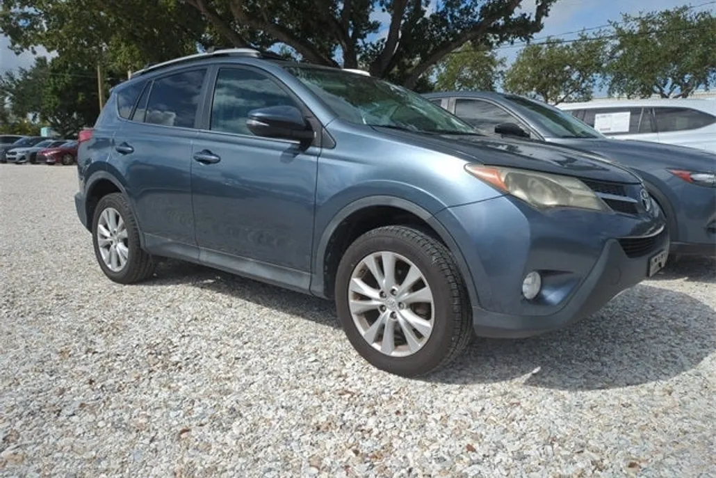 2014 Toyota RAV4 Limited photo 1
