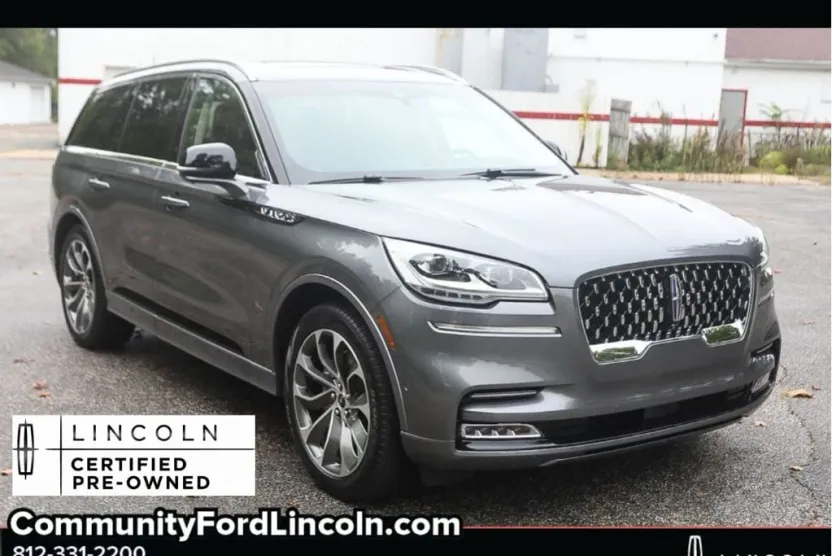 2023 Lincoln Aviator Grand Touring photo 1