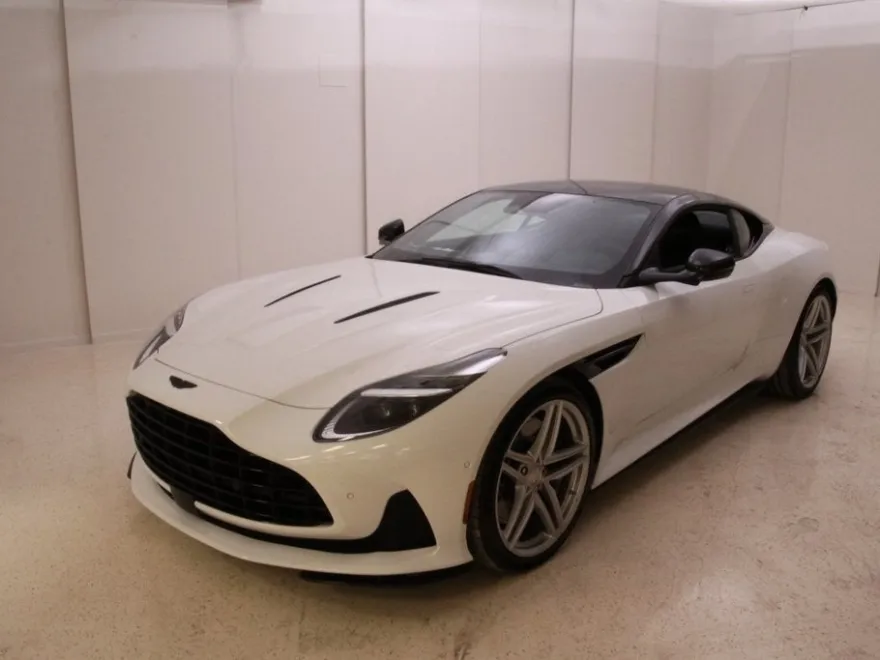 2025 Aston Martin DB12 AM5 photo 1