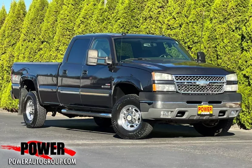 2005 Chevrolet Silverado 2500HD LT photo 1