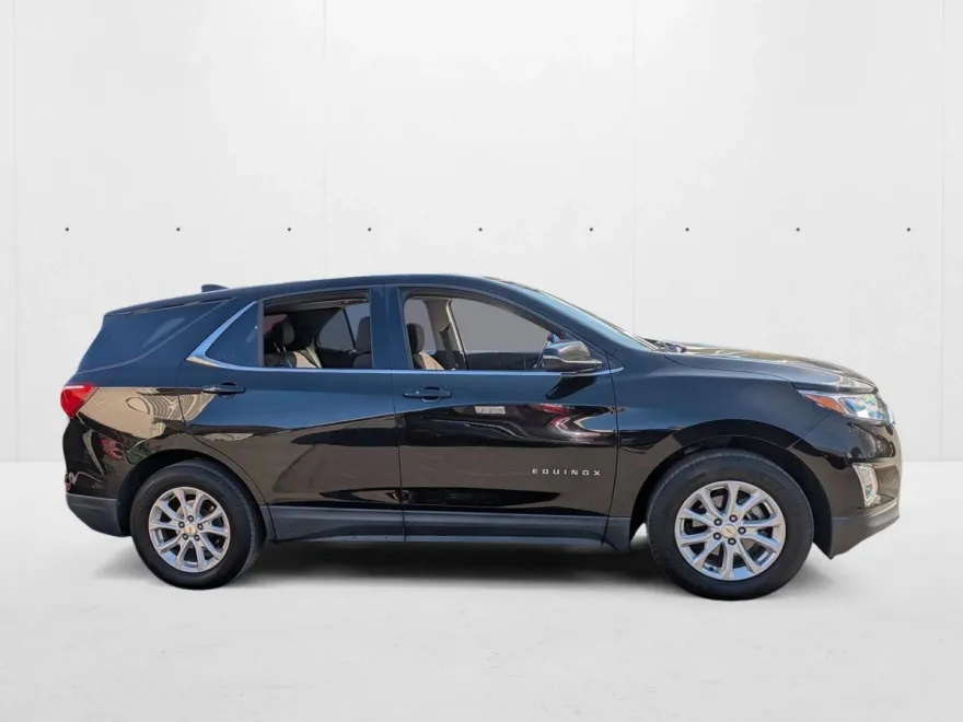 2018 Chevrolet Equinox photo 1