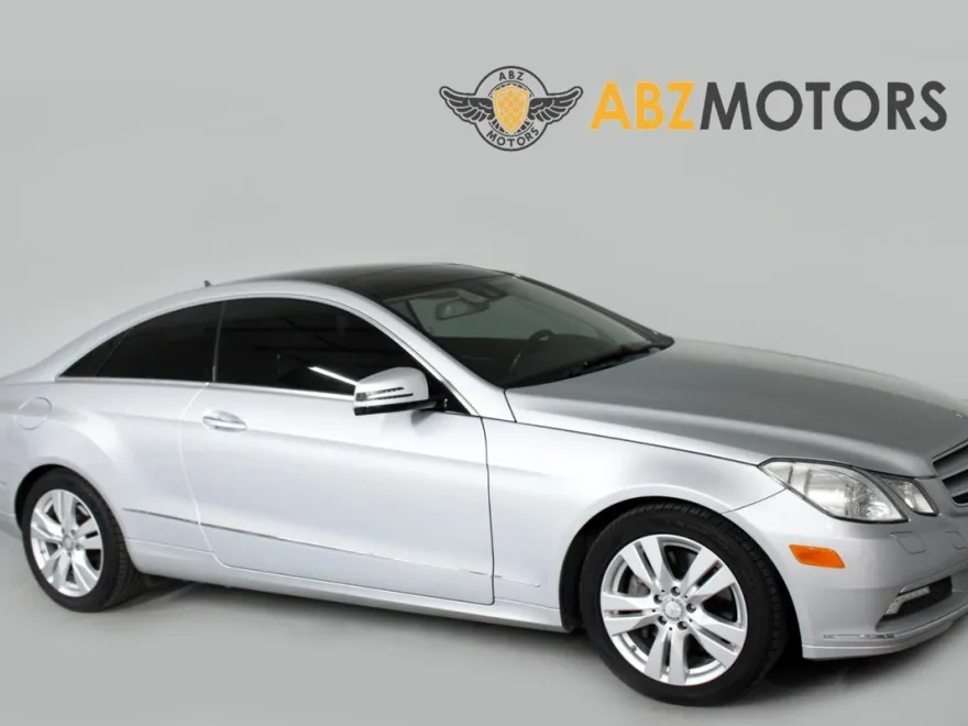 2010 Mercedes Benz E 350 photo 1