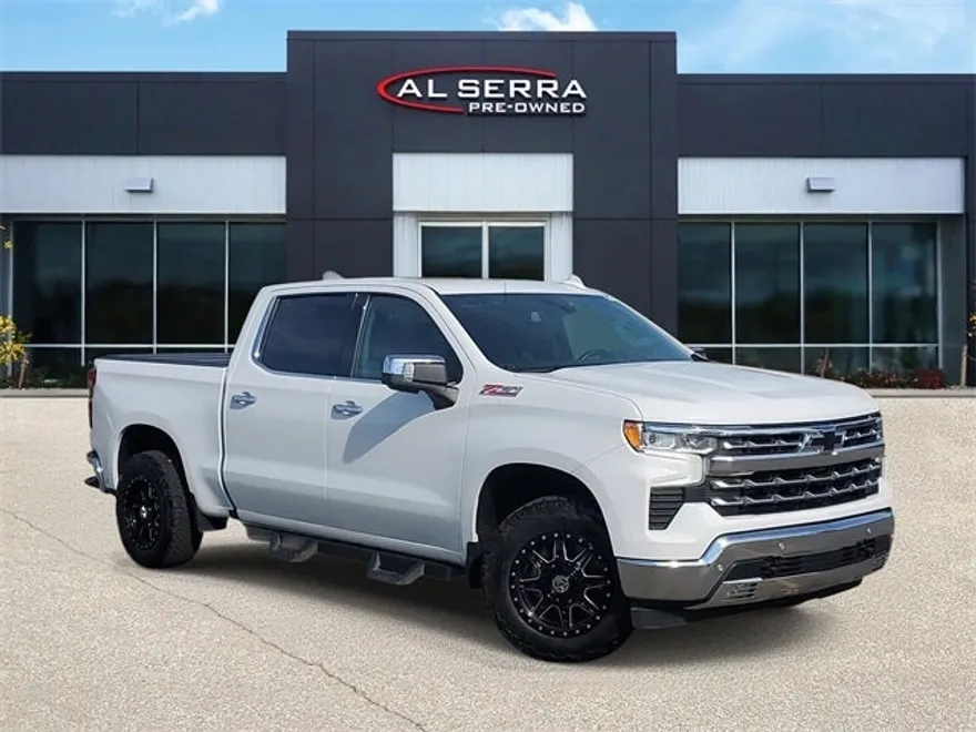 2023 Chevrolet Silverado 1500 LTZ photo 1