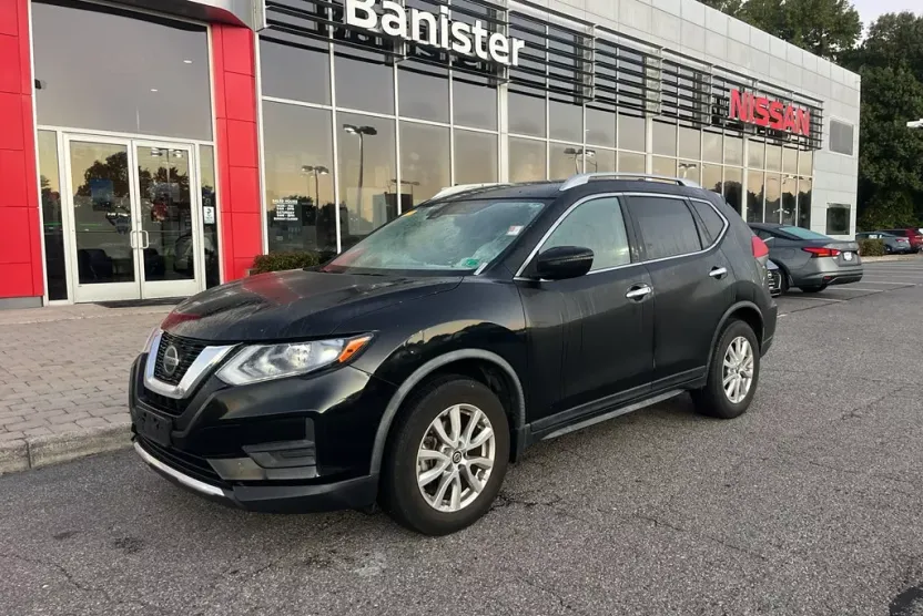 2019 Nissan Rogue S photo 1