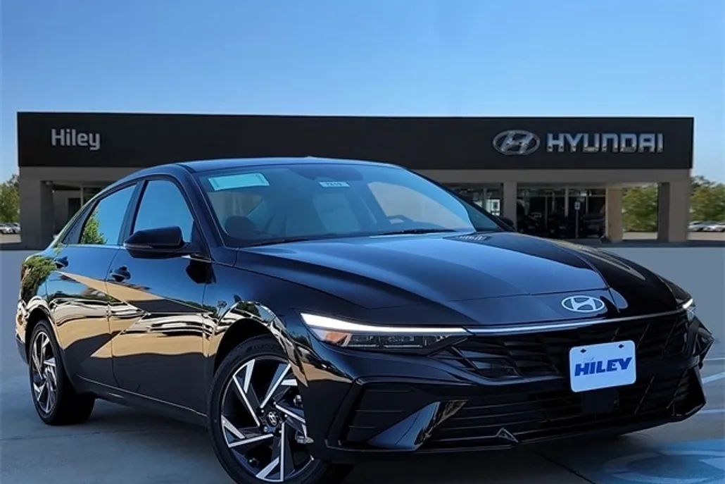 2025 Hyundai Elantra Hybrid Limited photo 1