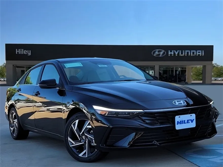2025 Hyundai Elantra Hybrid Limited photo 1