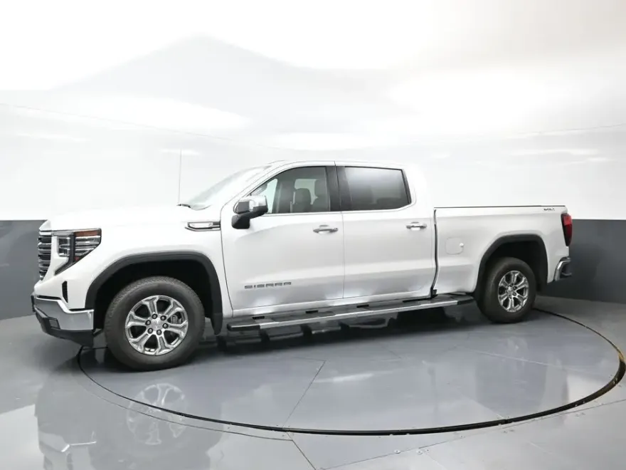 2025 Gmc Sierra 1500 SLT photo 1
