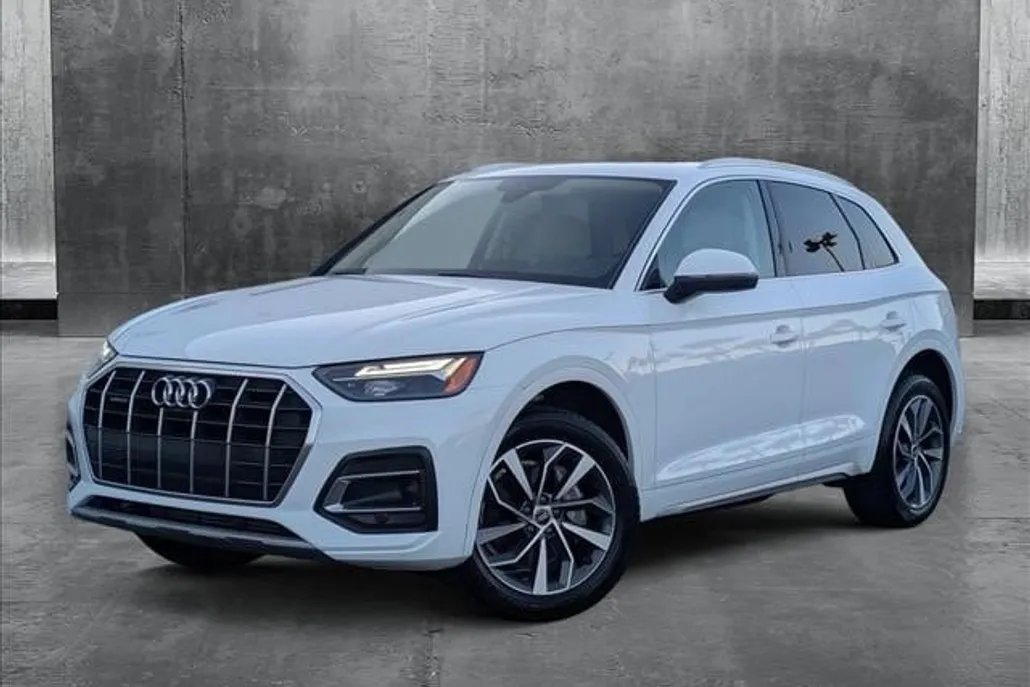 2021 Audi Q5 Premium Plus photo 1