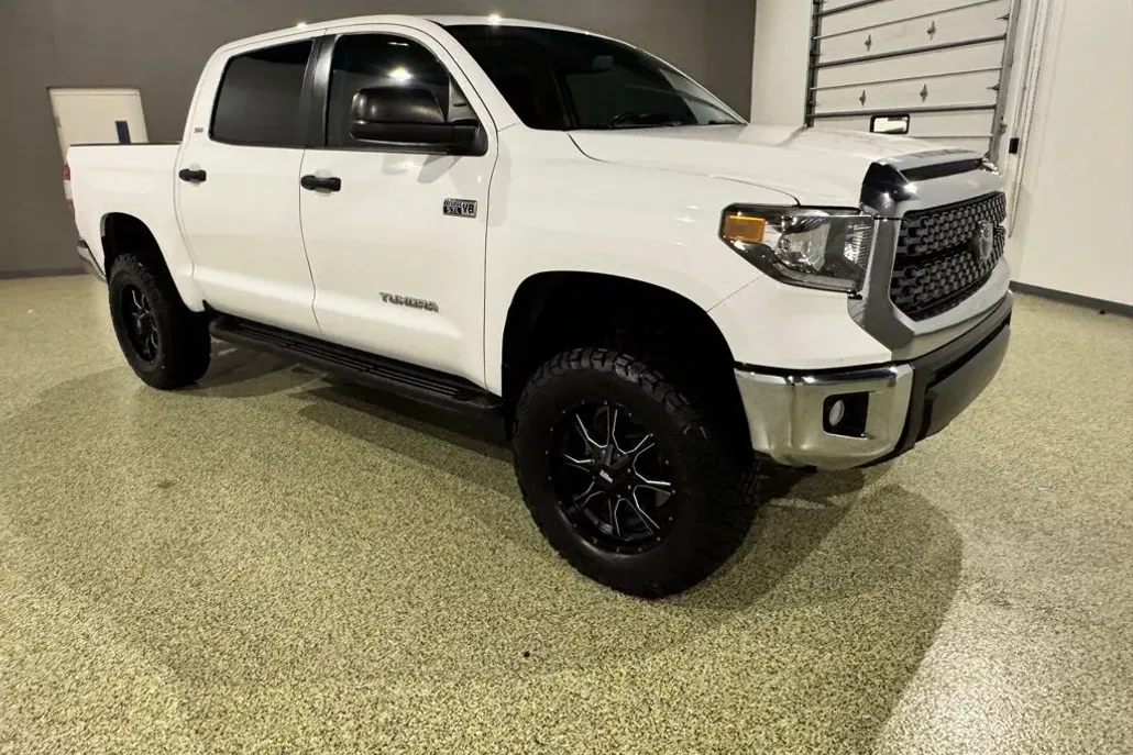 2020 Toyota Tundra SR5 Grade photo 1