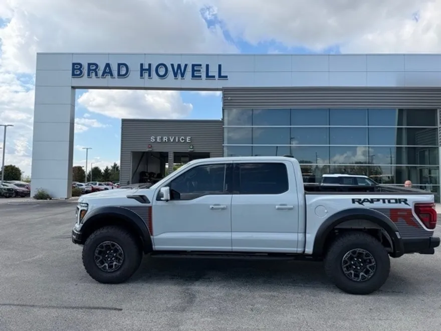 2024 Ford F-150 Raptor photo 1