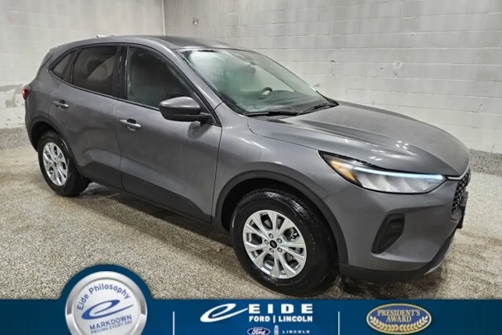 2025 Ford Escape Active photo 1